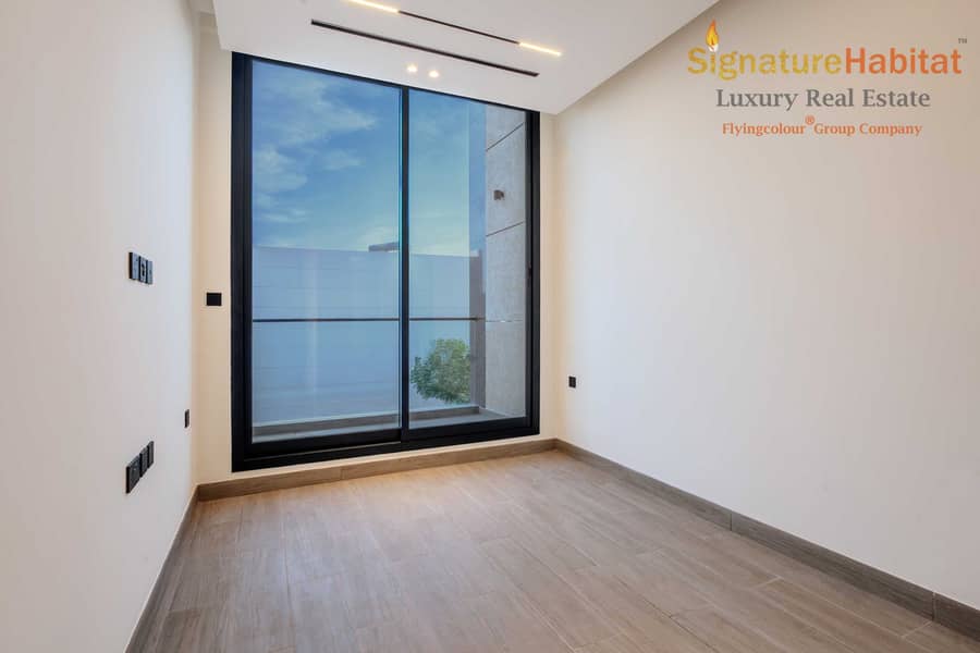 Single Row Corner | Park | Smart Home
